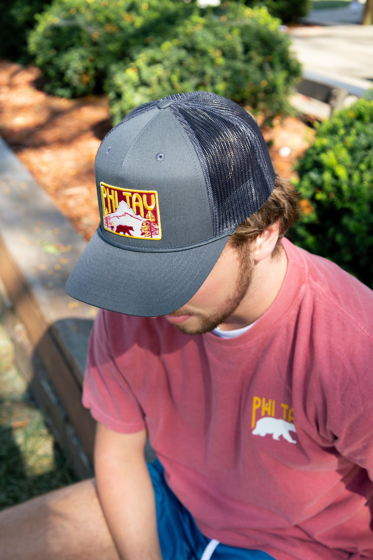 OUTDOORS COLLECTION: Phi Tau Trucker Rope Hat